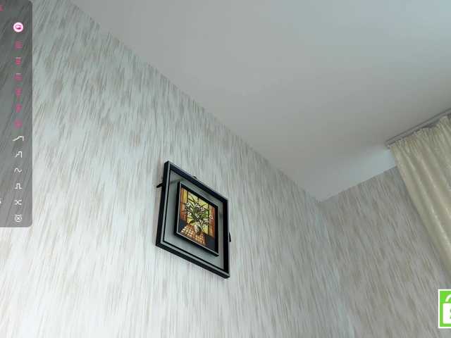 EstellaRosenfeldt live cam on BongaCams