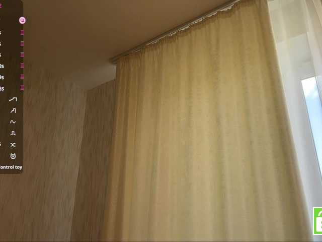 EstellaRosenfeldt live cam on BongaCams