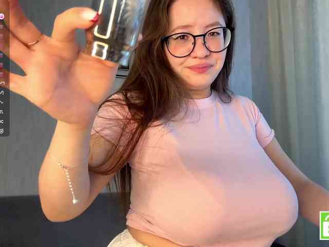 Model: EstellaRosenfeldt