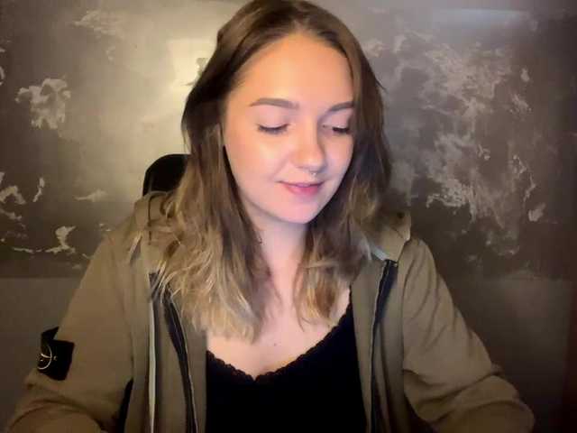 RoxyHorny live cam on BongaCams