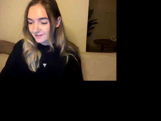 RoxyHorny webcam