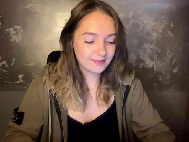 RoxyHorny webcam