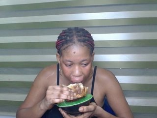 Juicynpink's Live Webcam