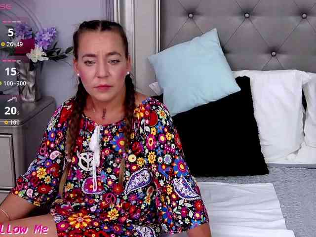 LauraSnow webcam