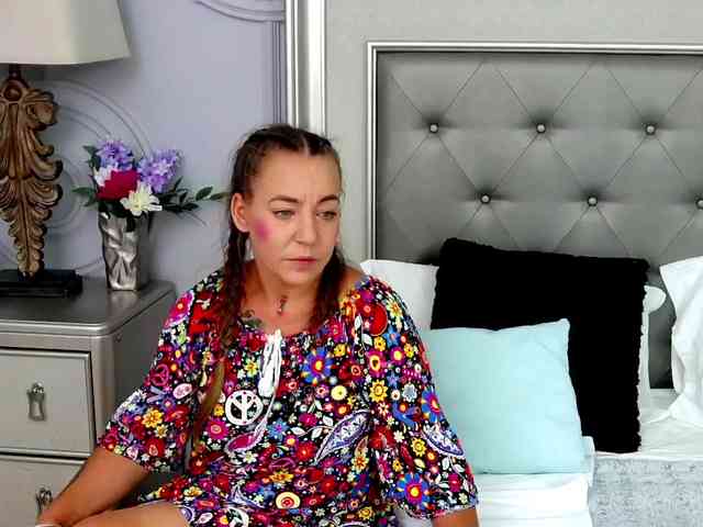 LauraSnow webcam