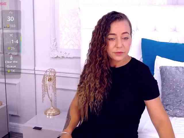 LauraSnow webcam