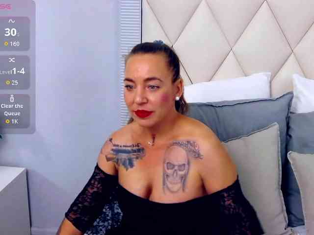 LauraSnow webcam