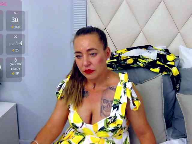 LauraSnow webcam