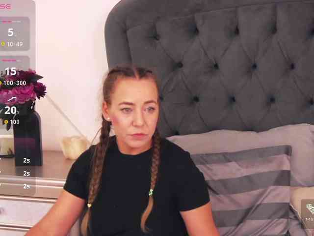 LauraSnow webcam