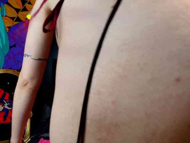 CassieRosse webcam