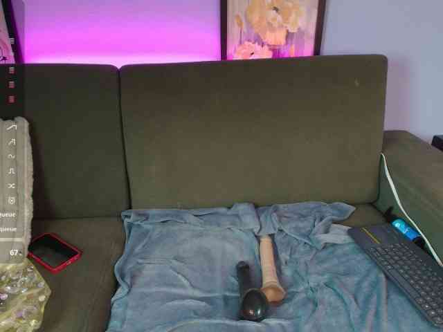CassieRosse webcam