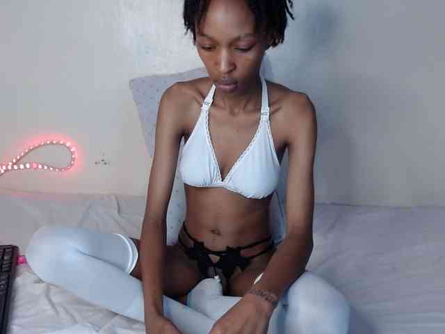 hornylittleprincess6