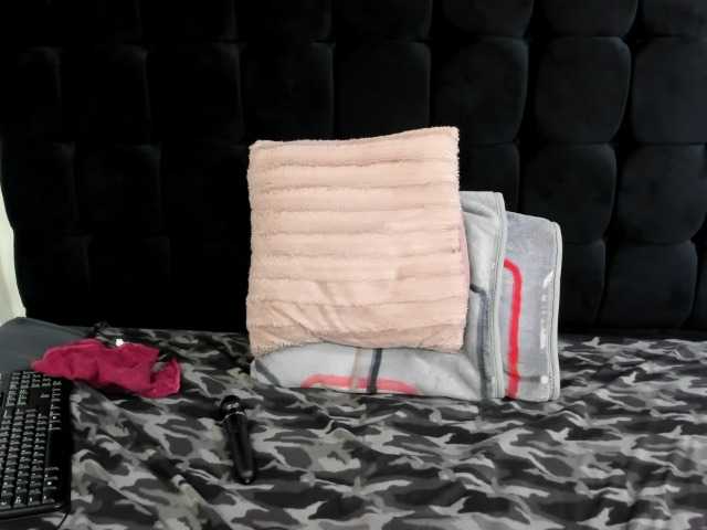 SexyMelanin19 live cam on BongaCams