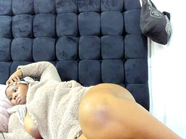 SexyMelanin19 webcam