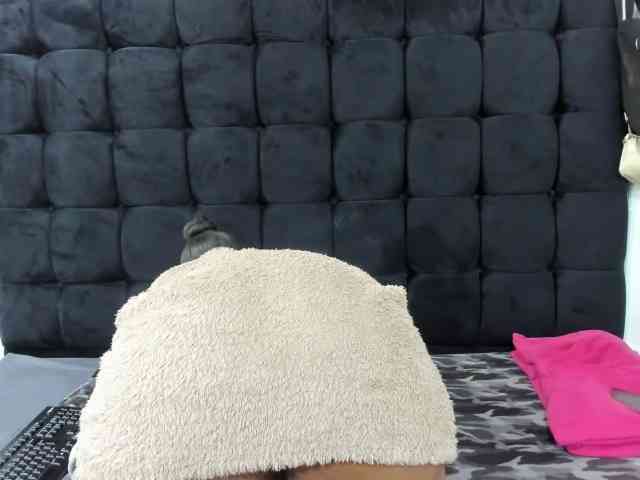 SexyMelanin19 webcam