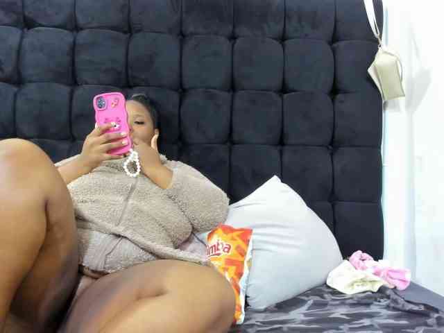 SexyMelanin19 webcam