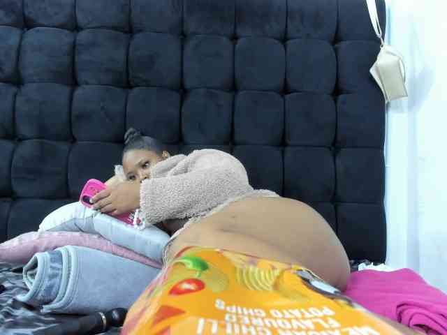 SexyMelanin19 webcam