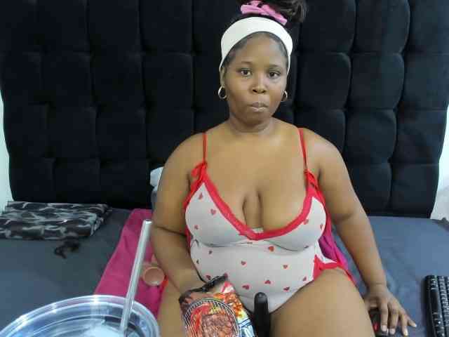 SexyMelanin19 webcam