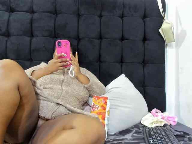SexyMelanin19 webcam