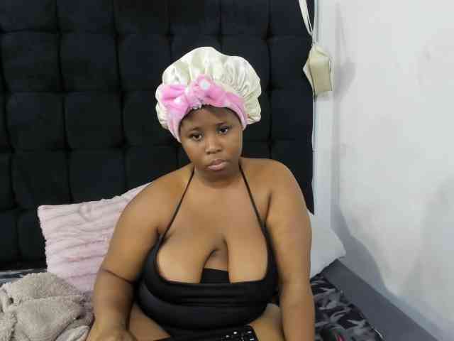 SexyMelanin19 webcam