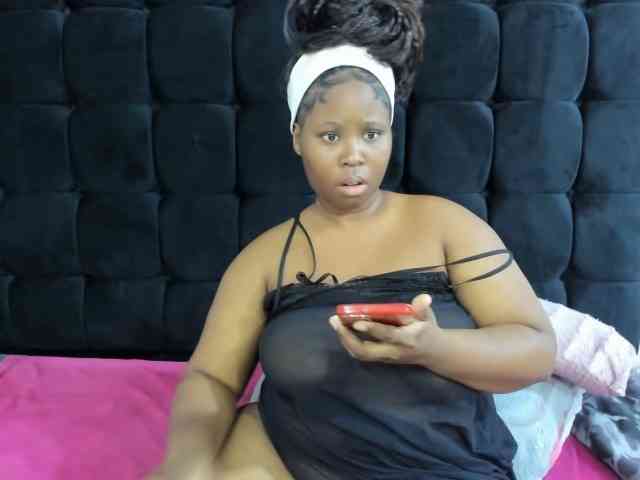 SexyMelanin19 webcam