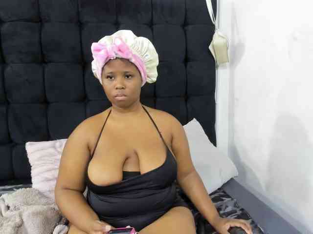 SexyMelanin19 webcam