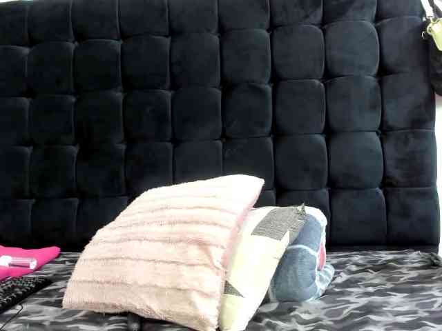 SexyMelanin19 webcam