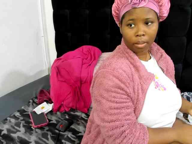 SexyMelanin19 webcam