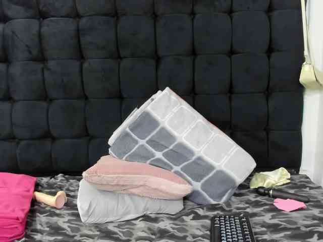 SexyMelanin19 SexyMelanin19