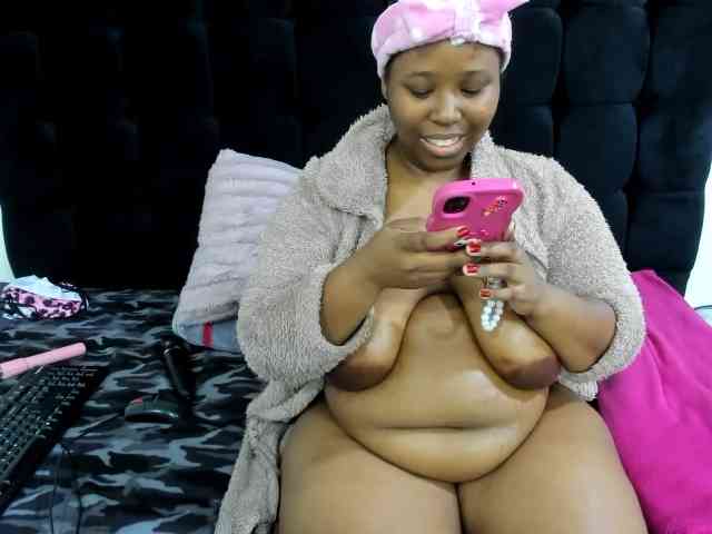 SexyMelanin19 webcam