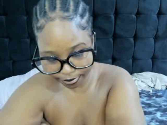 SexyMelanin19 webcam