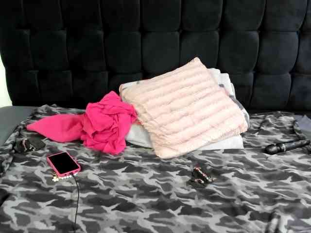 SexyMelanin19 webcam