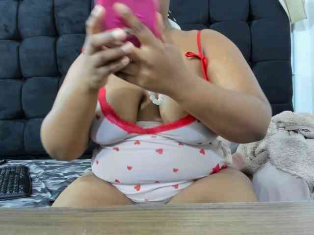 SexyMelanin19