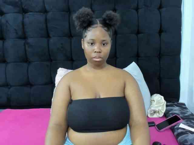 SexyMelanin19 webcam