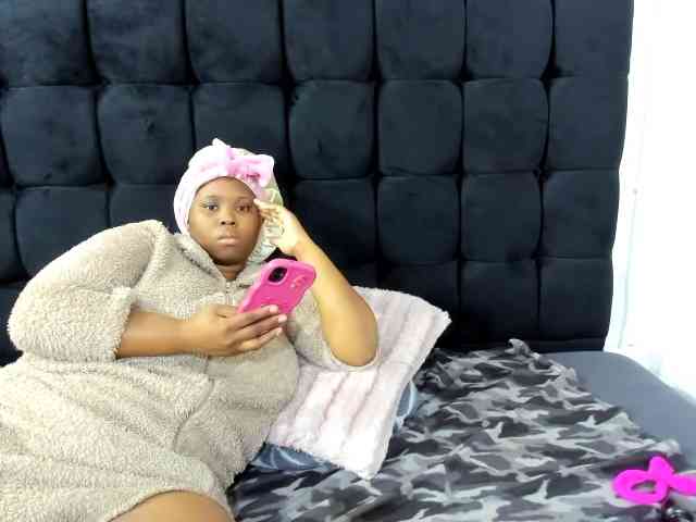 SexyMelanin19
