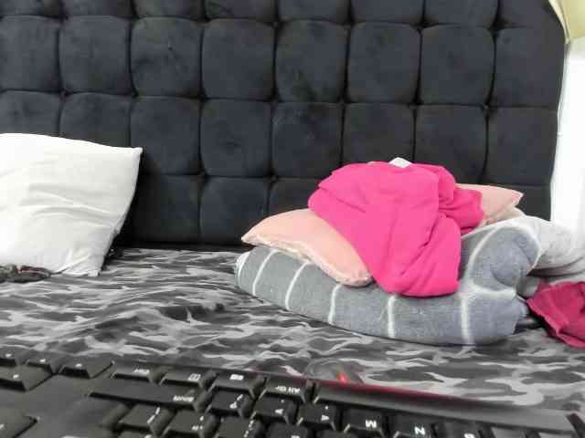 SexyMelanin19 webcam