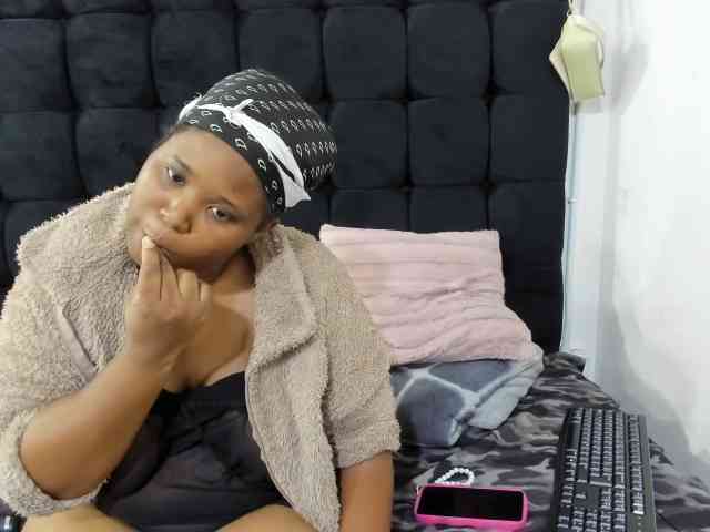 SexyMelanin19 webcam