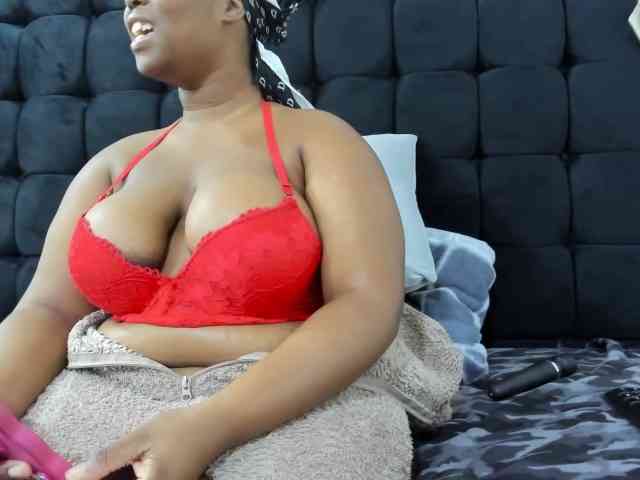 SexyMelanin19 webcam