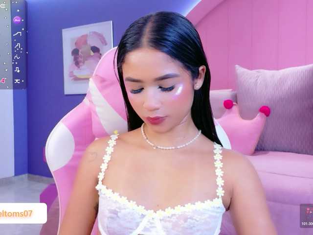 RachelTooms live cam on BongaCams