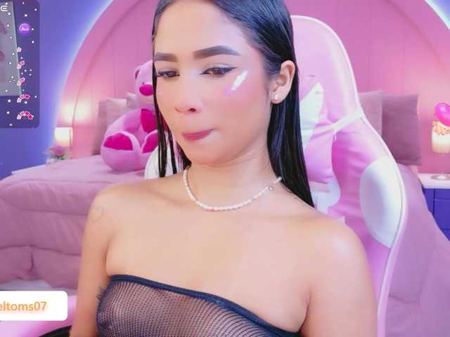RachelTooms live cam on BongaCams
