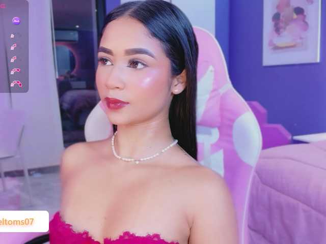 RachelTooms live cam on BongaCams