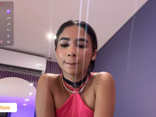 RachelTooms live cam preview