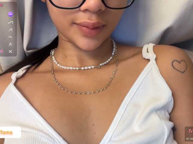 RachelTooms live cam on BongaCams