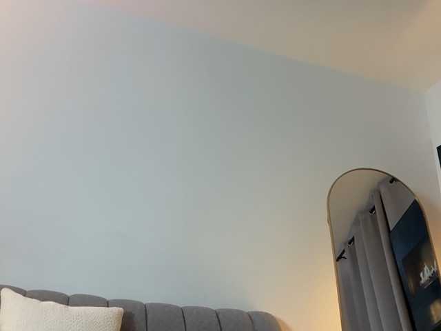Racheltooms live cam