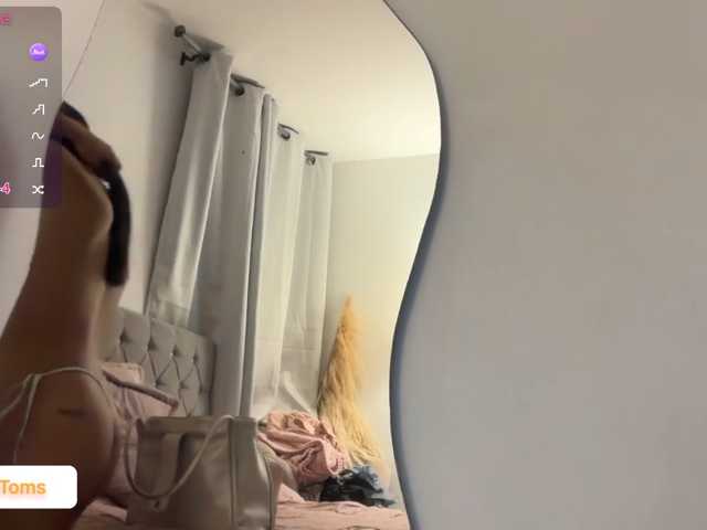 RachelTooms, en directo ahora en BongaCams