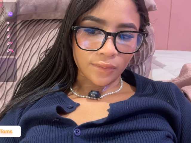 RachelTooms live cam on BongaCams