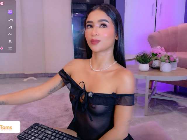 RachelTooms live cam on BongaCams