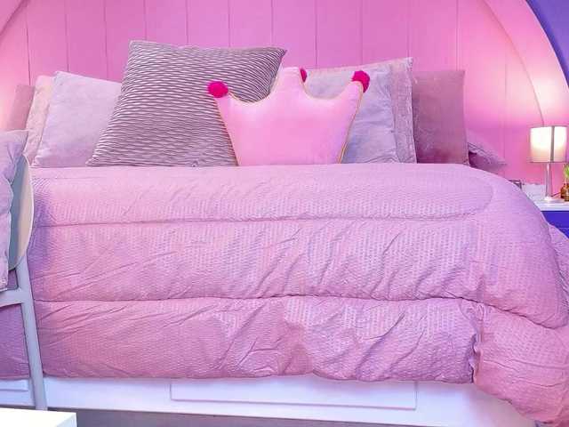 RachelTooms live cam on BongaCams