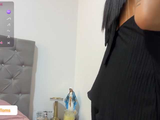 RachelTooms, en directo ahora en BongaCams