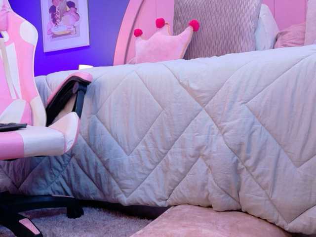 RachelTooms live cam on BongaCams